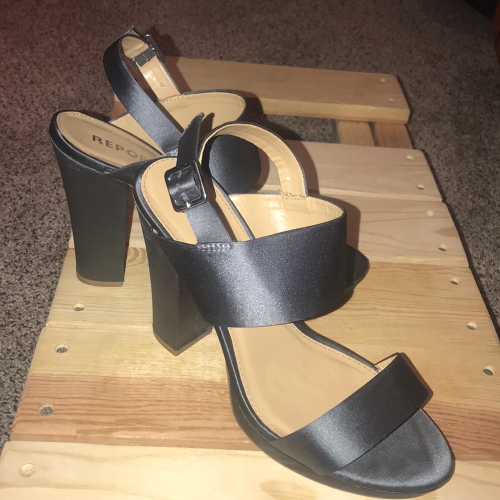 4” Classy Blue Heels